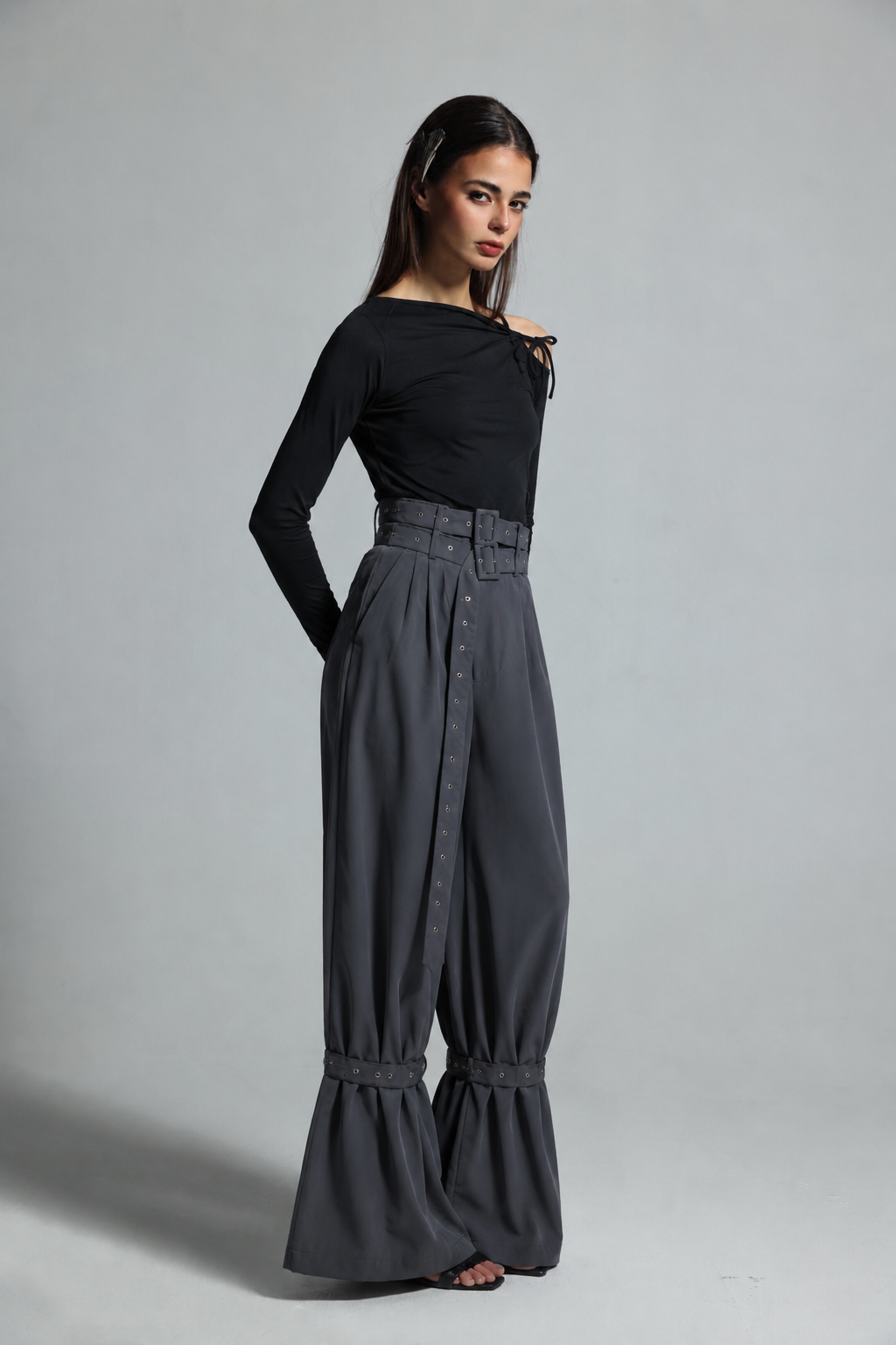 BELL PANTS IN GREY