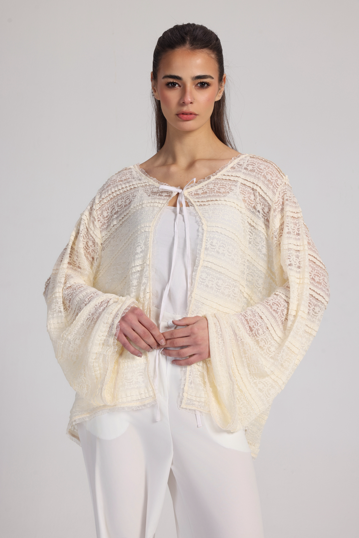 SOFT IVORY LACE BLOUSE