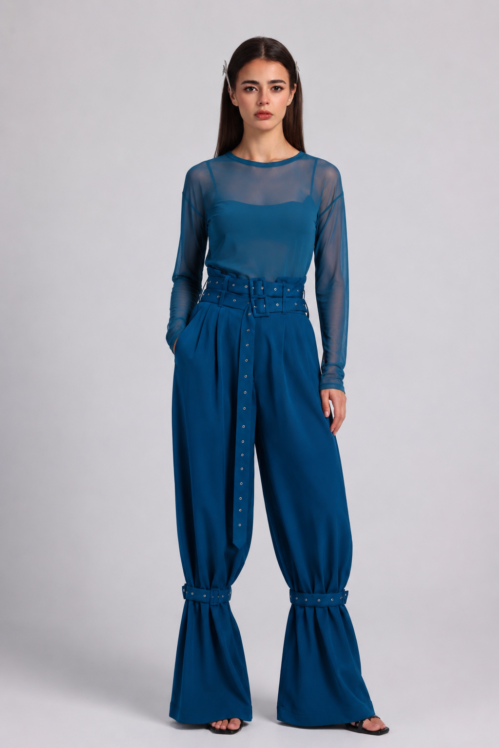BELL PANTS IN AZURE