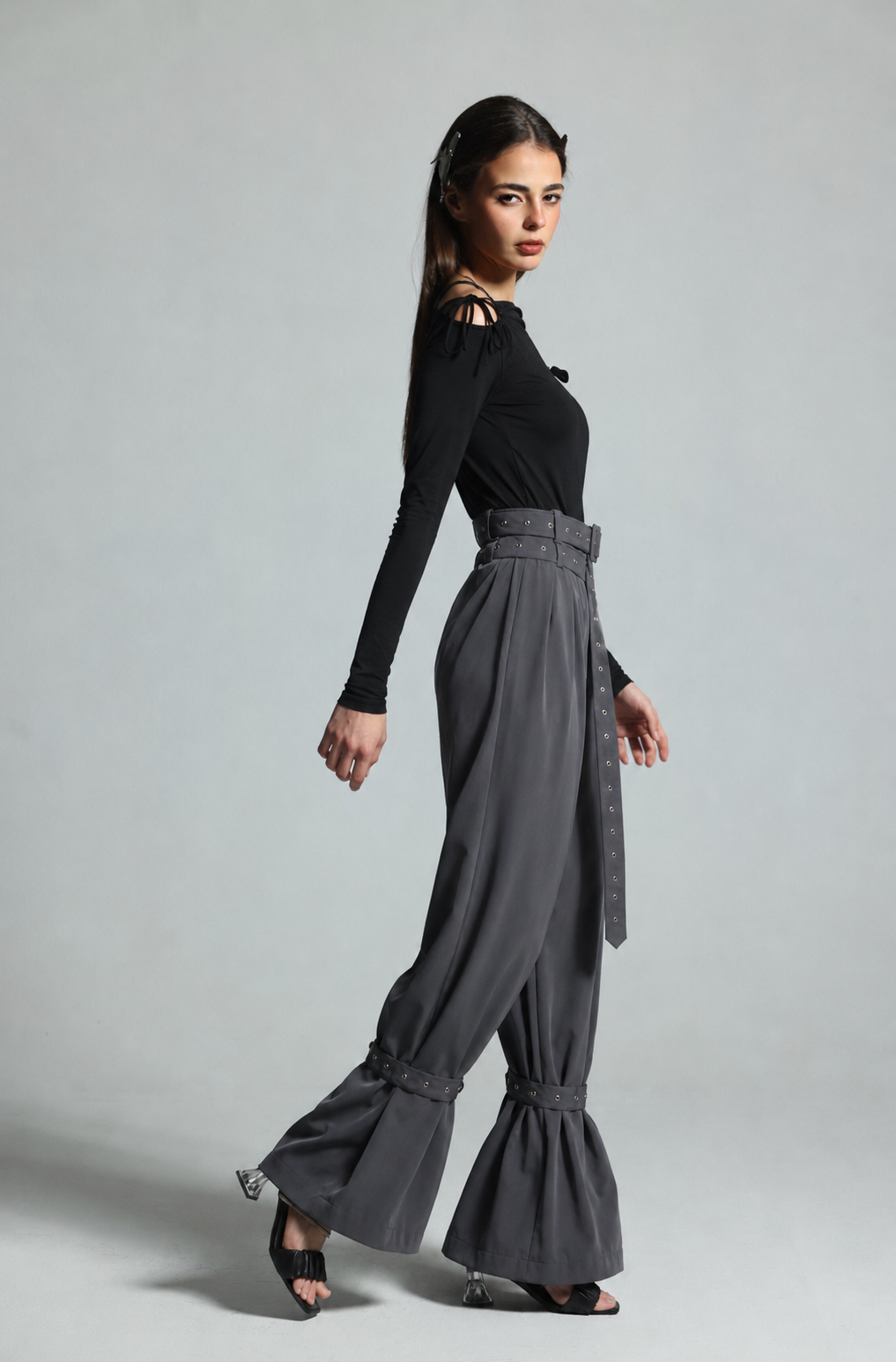 BELL PANTS IN GREY