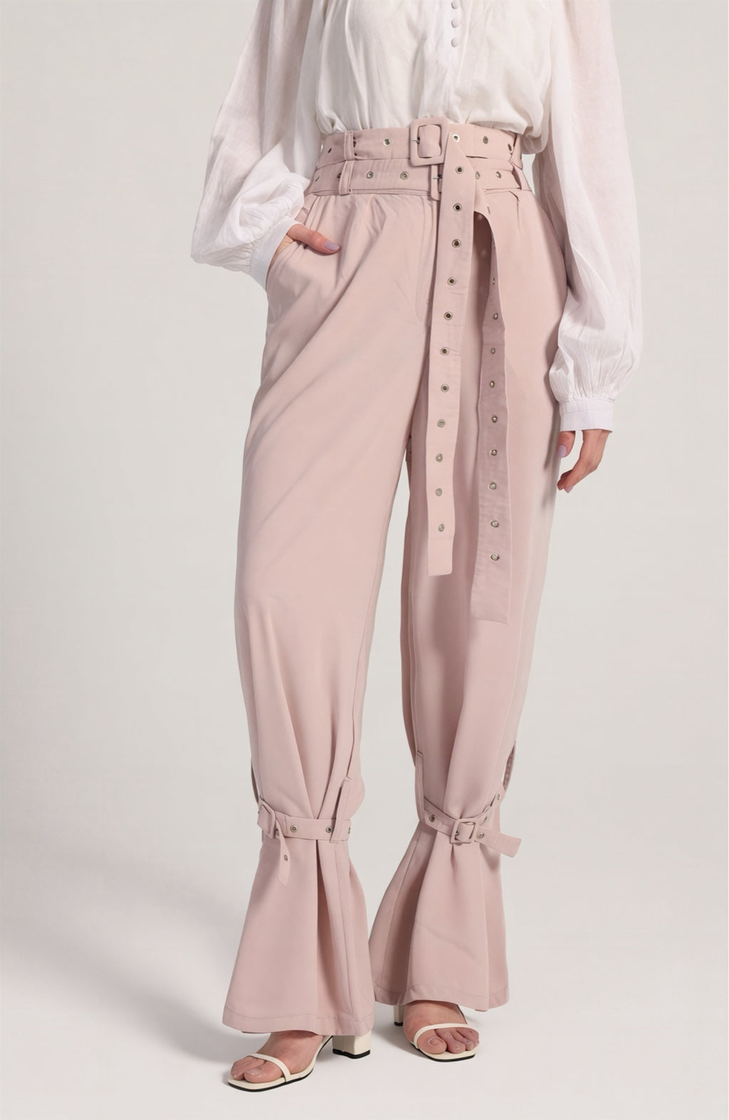BELL PANTS IN ROSY BEIGE