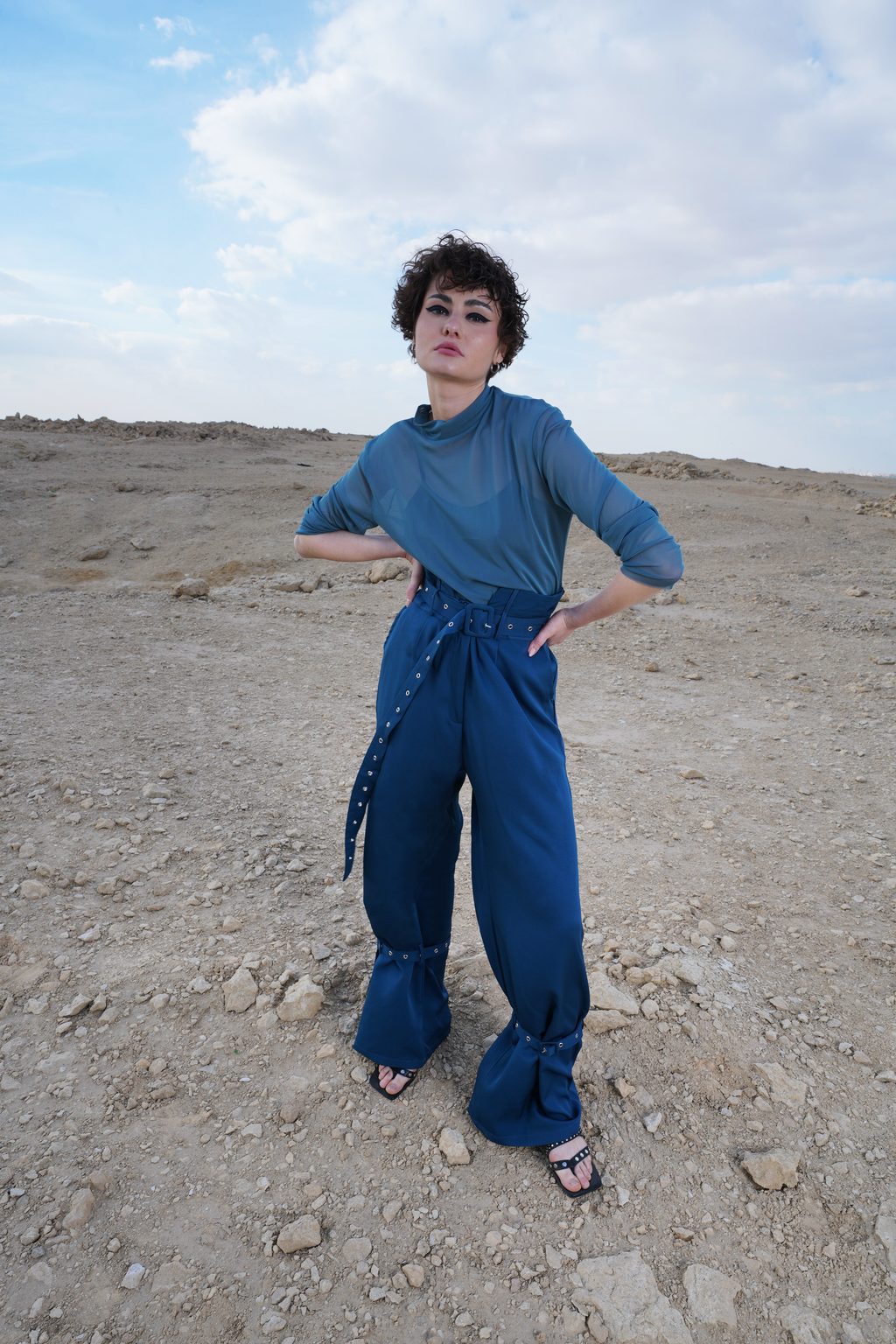 BELL PANTS IN AZURE