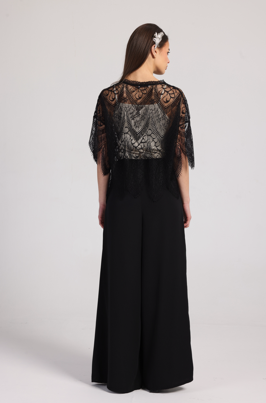 NOIR LACE CAPE SET