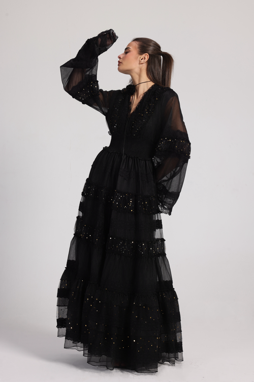 THE STAR BLACK DRESS