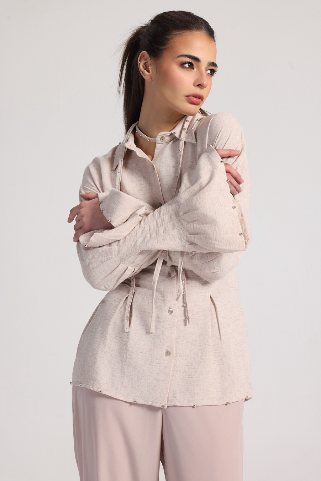 BELL LINEN  BLOUSE IN BEIJE