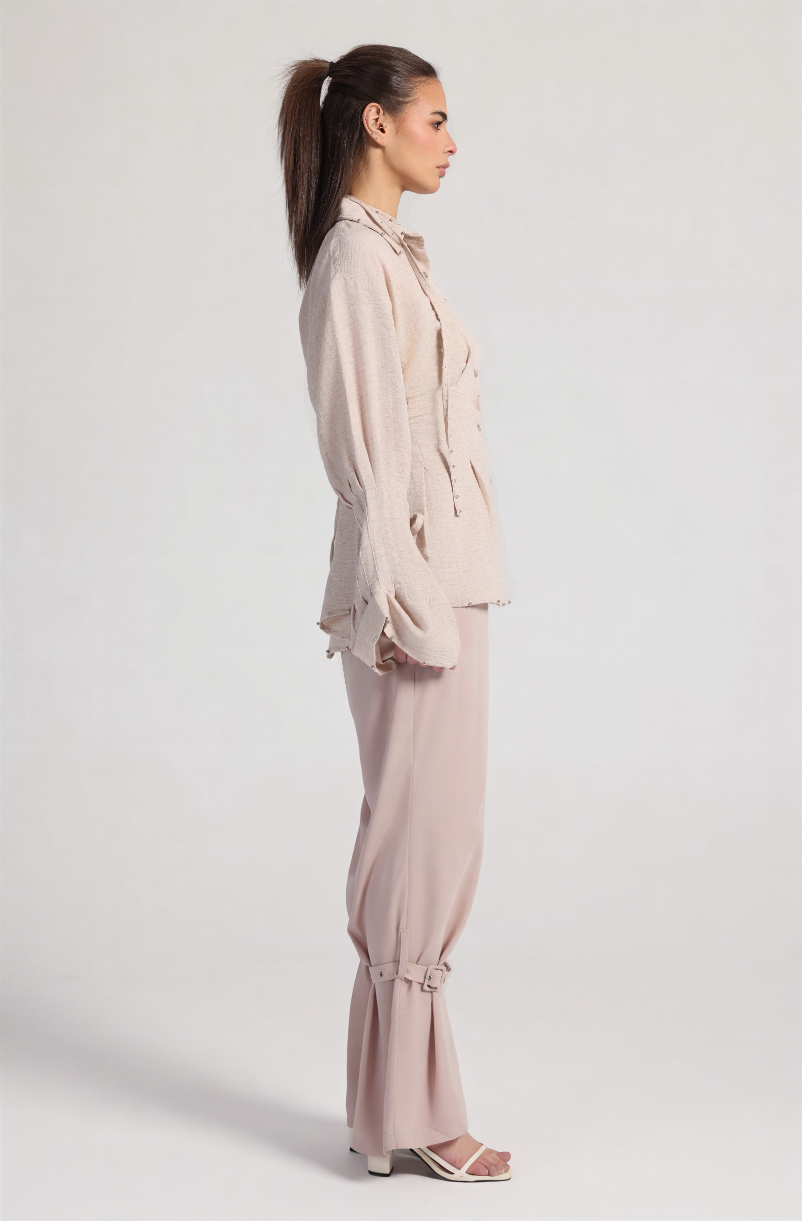 BELL LINEN  BLOUSE IN BEIJE