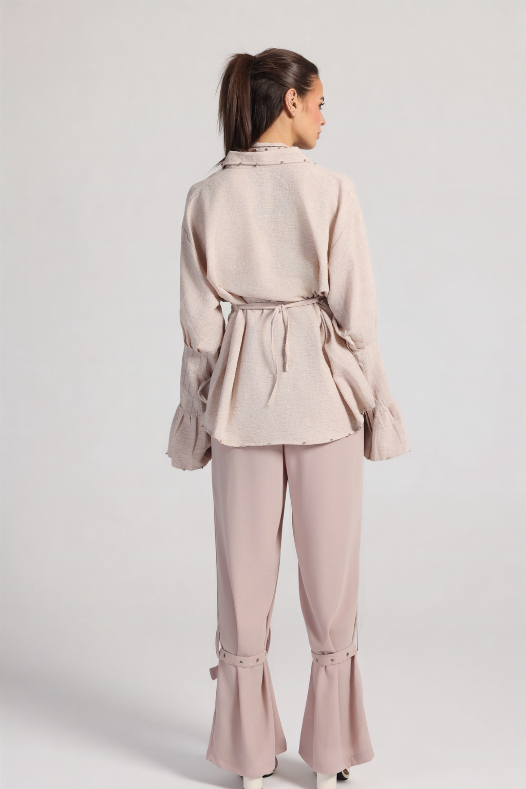 BELL LINEN  BLOUSE IN BEIJE