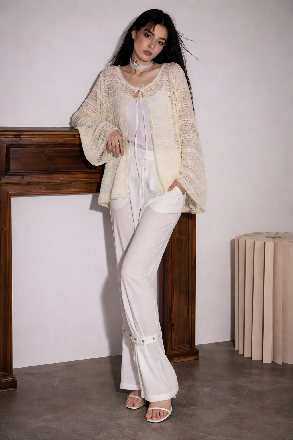 SOFT IVORY LACE BLOUSE