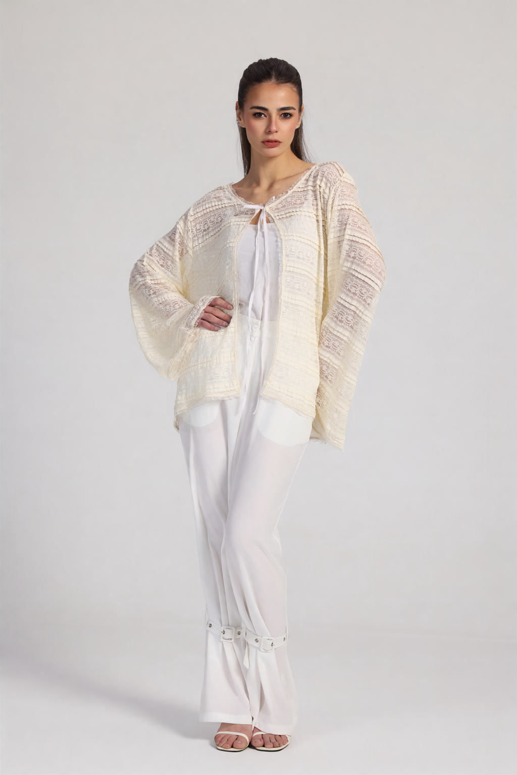 SOFT IVORY LACE BLOUSE