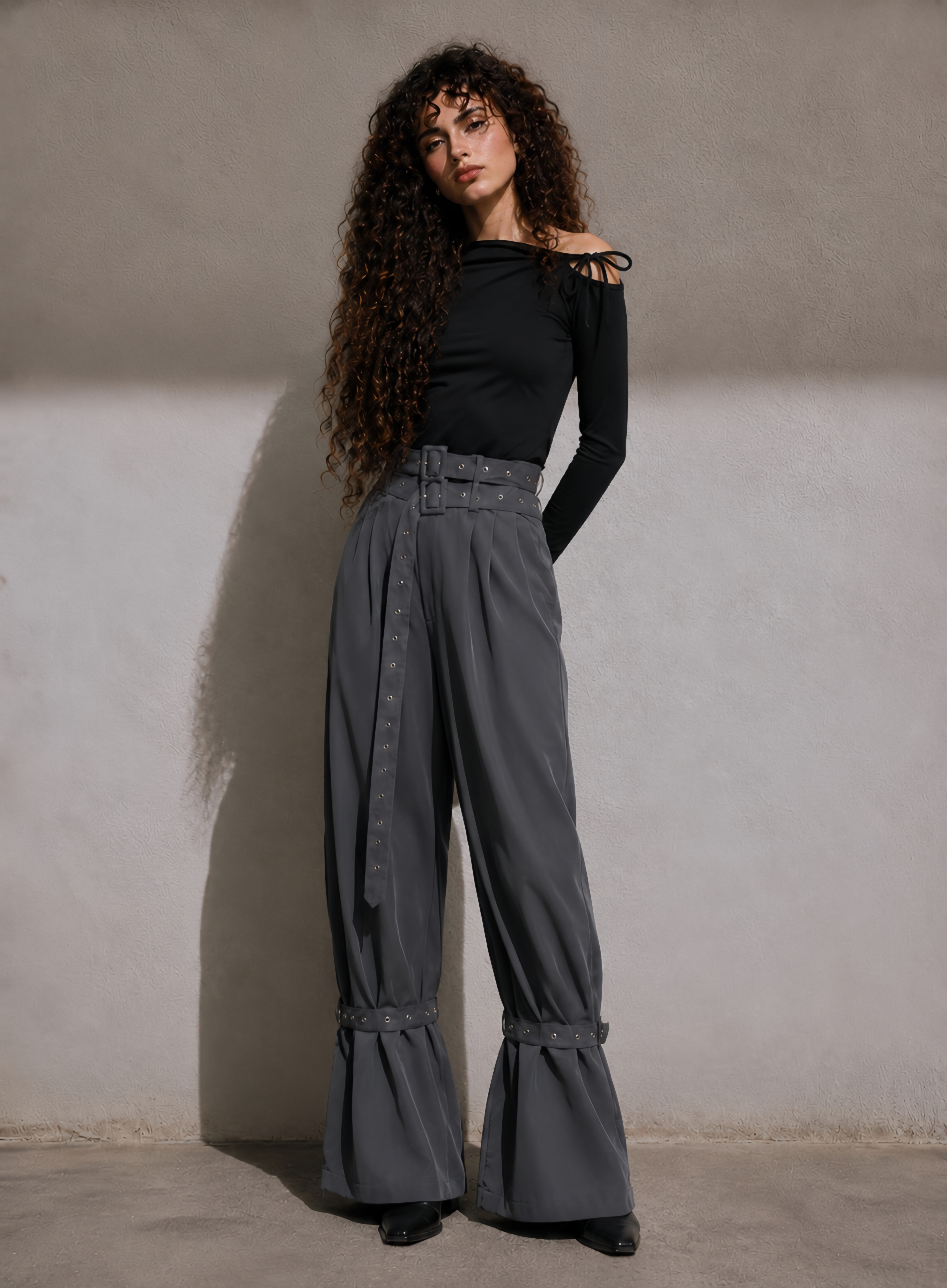 BELL PANTS IN GREY