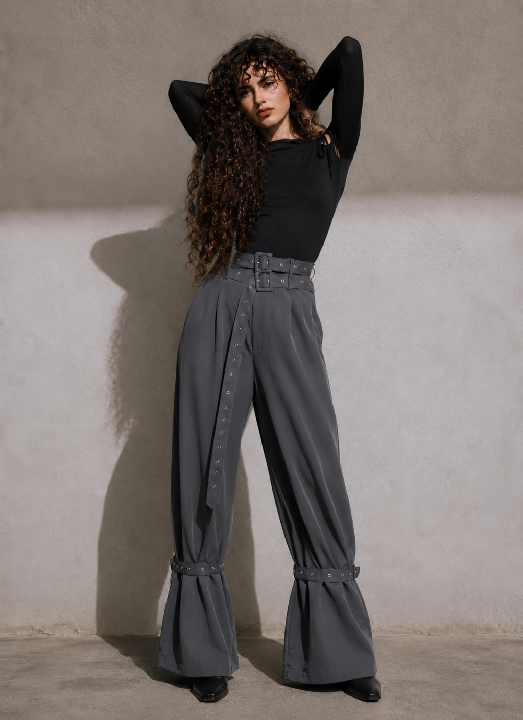 BELL PANTS IN GREY