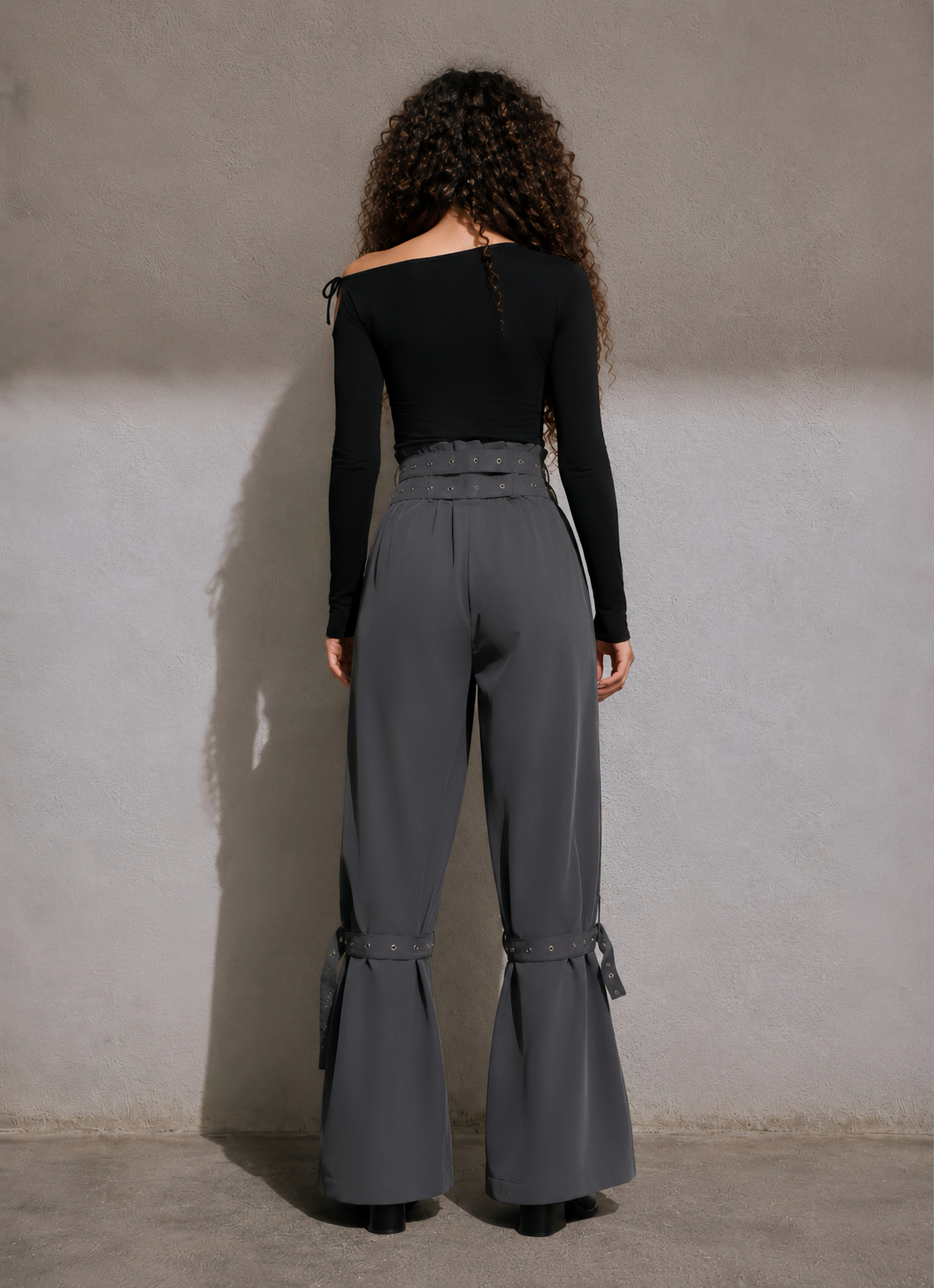 BELL PANTS IN GREY