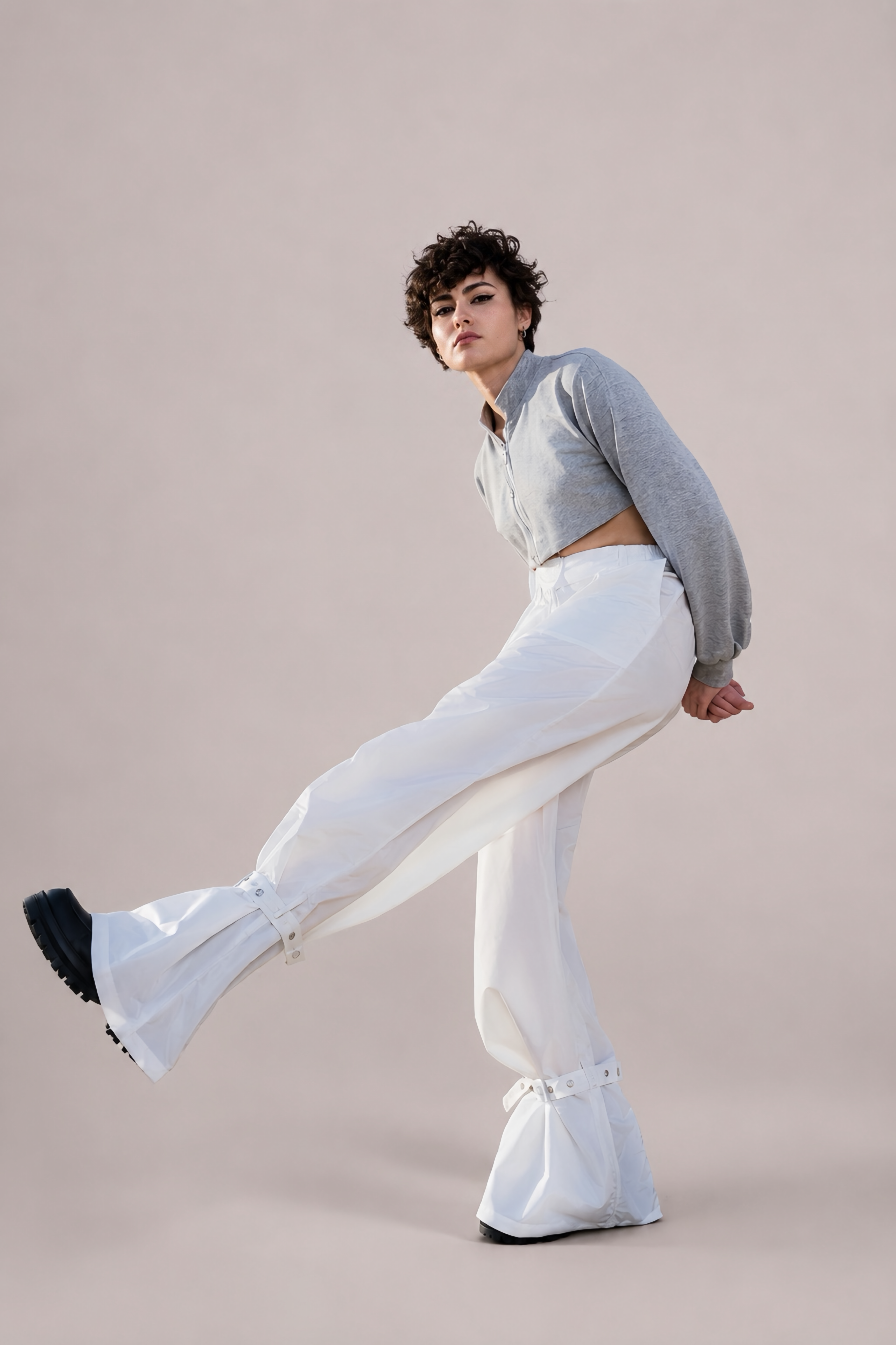 RAIN BELL PANTS IN WHITE