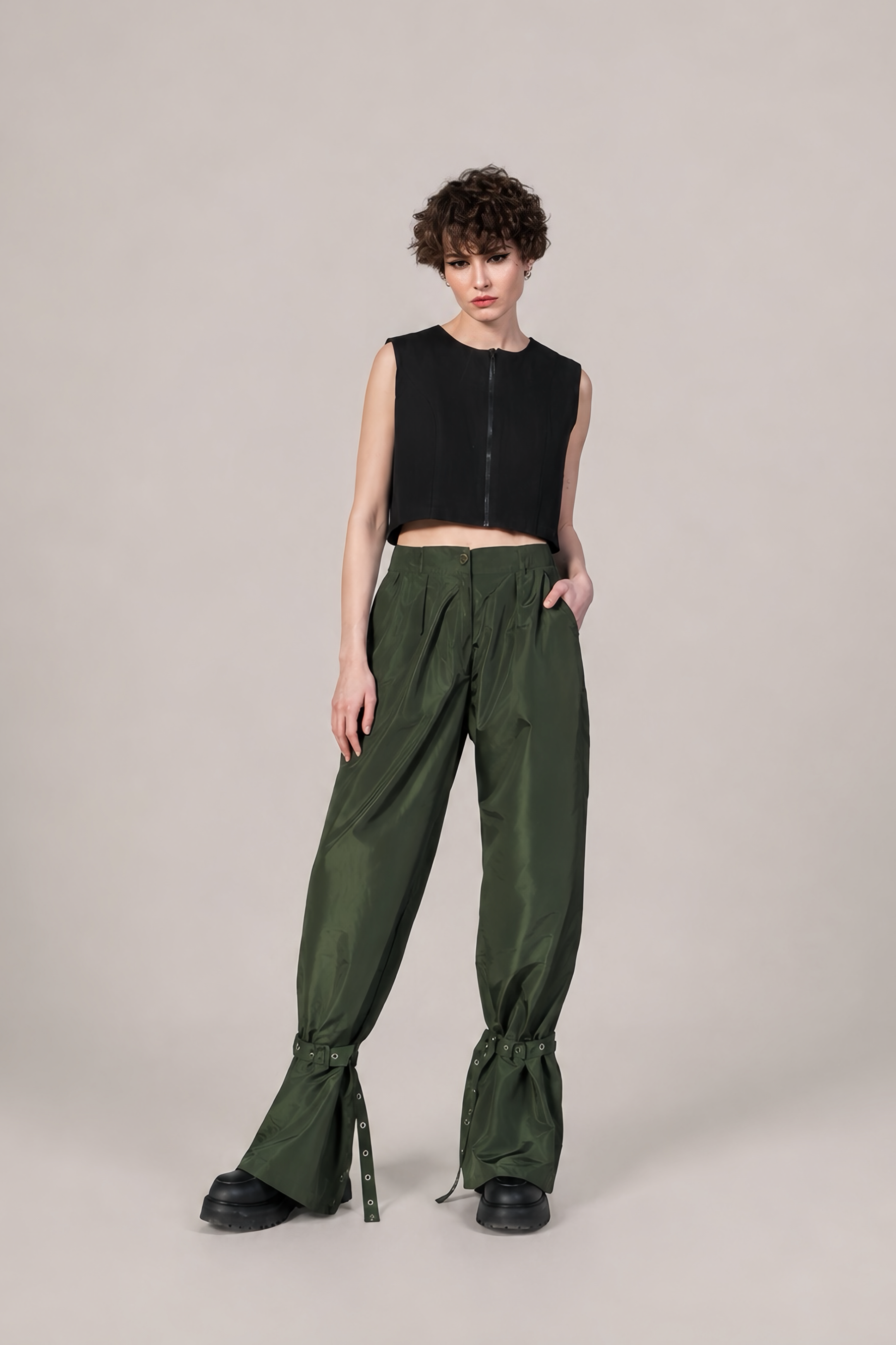 RAIN BELL PANTS IN ARMY GREEN