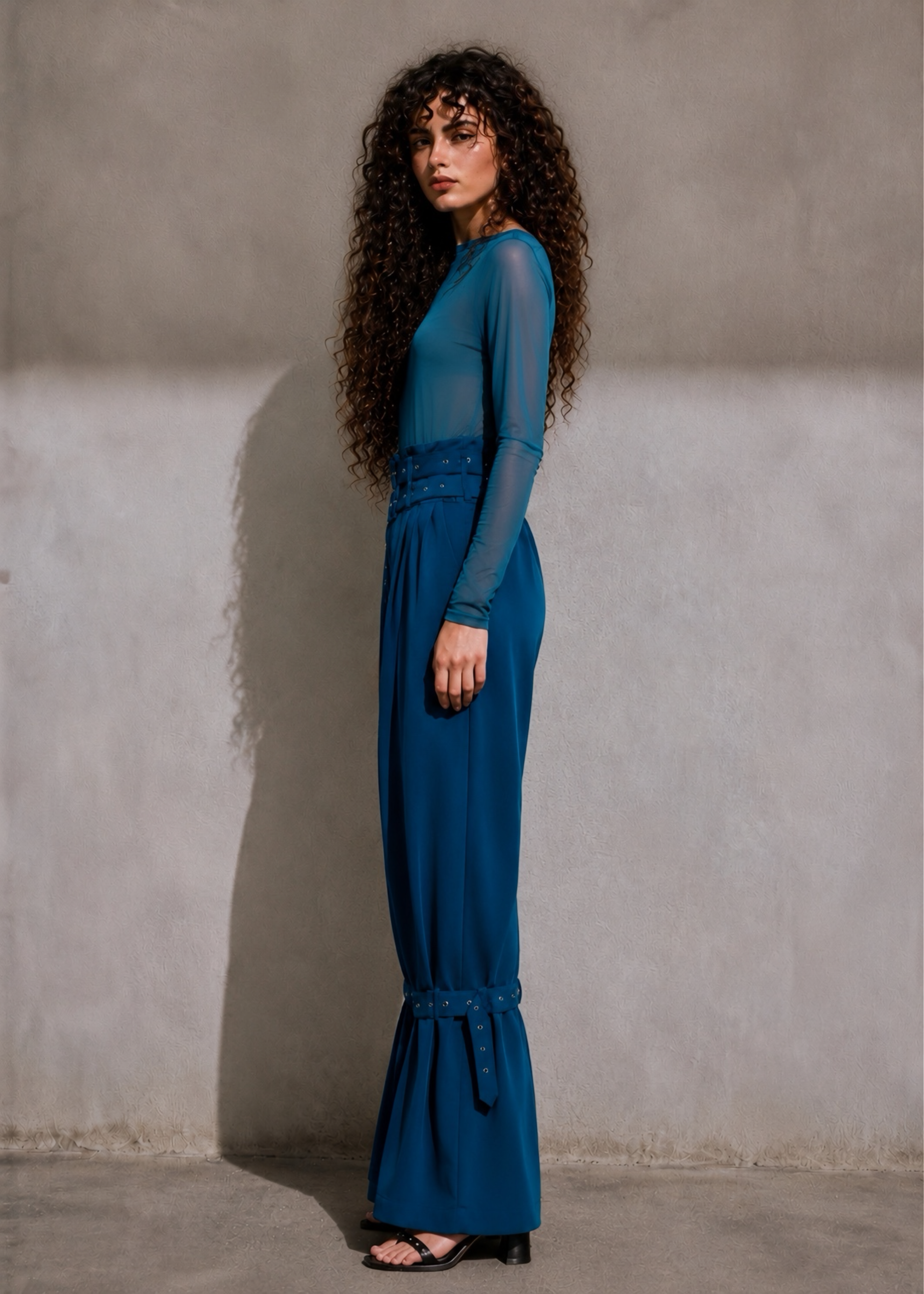 BELL PANTS IN AZURE
