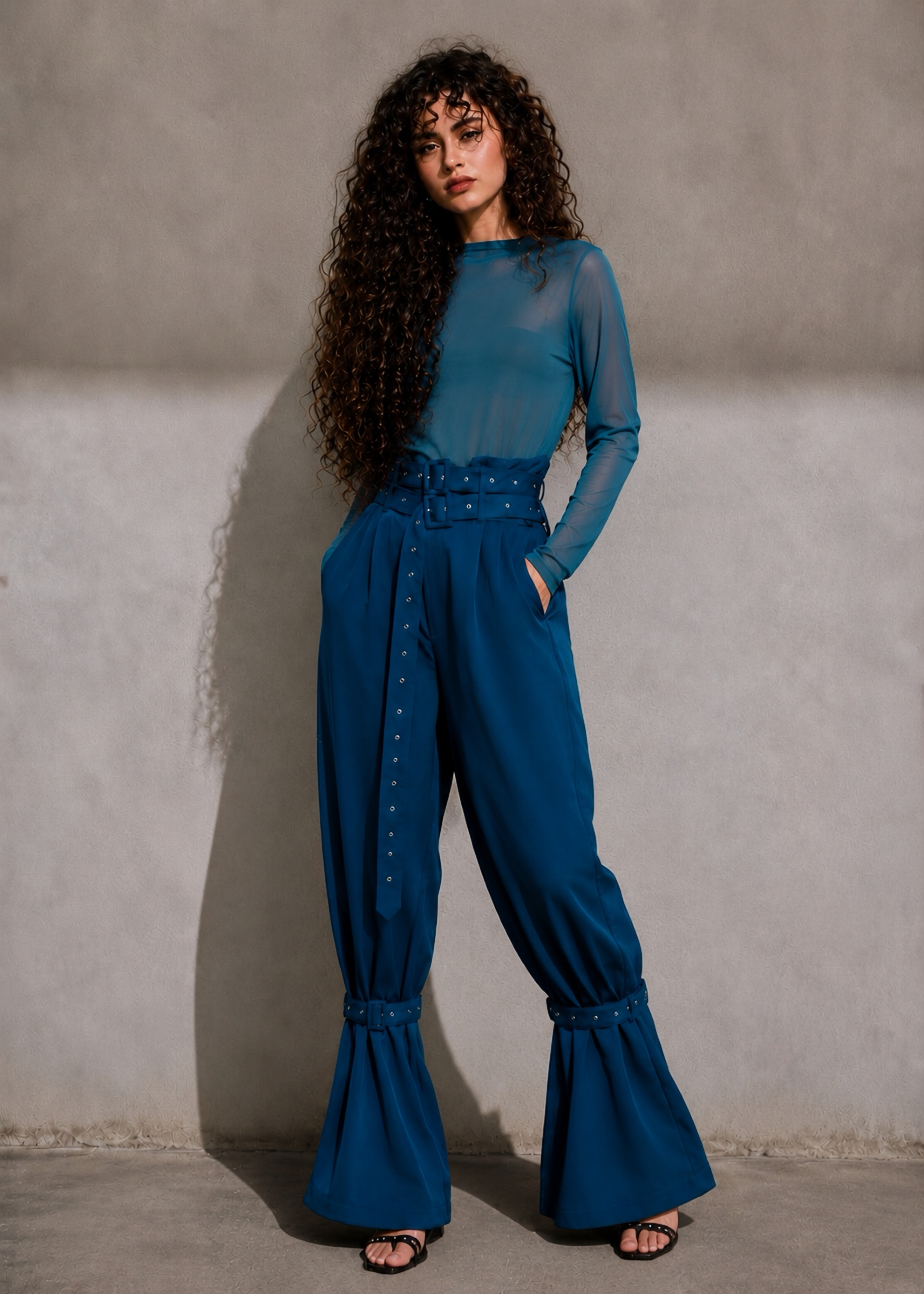 BELL PANTS IN AZURE