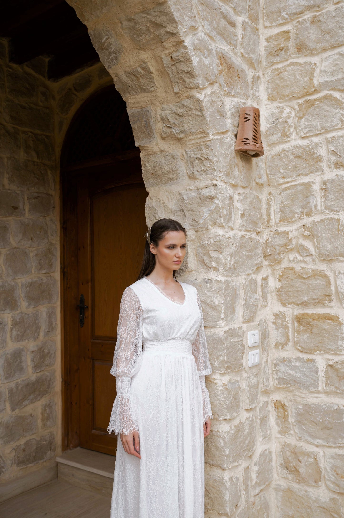 ANGEL FALLEN IN DANTEL-DRESS