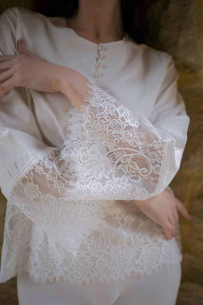 BOHIMIAN WHITE BLOUSE