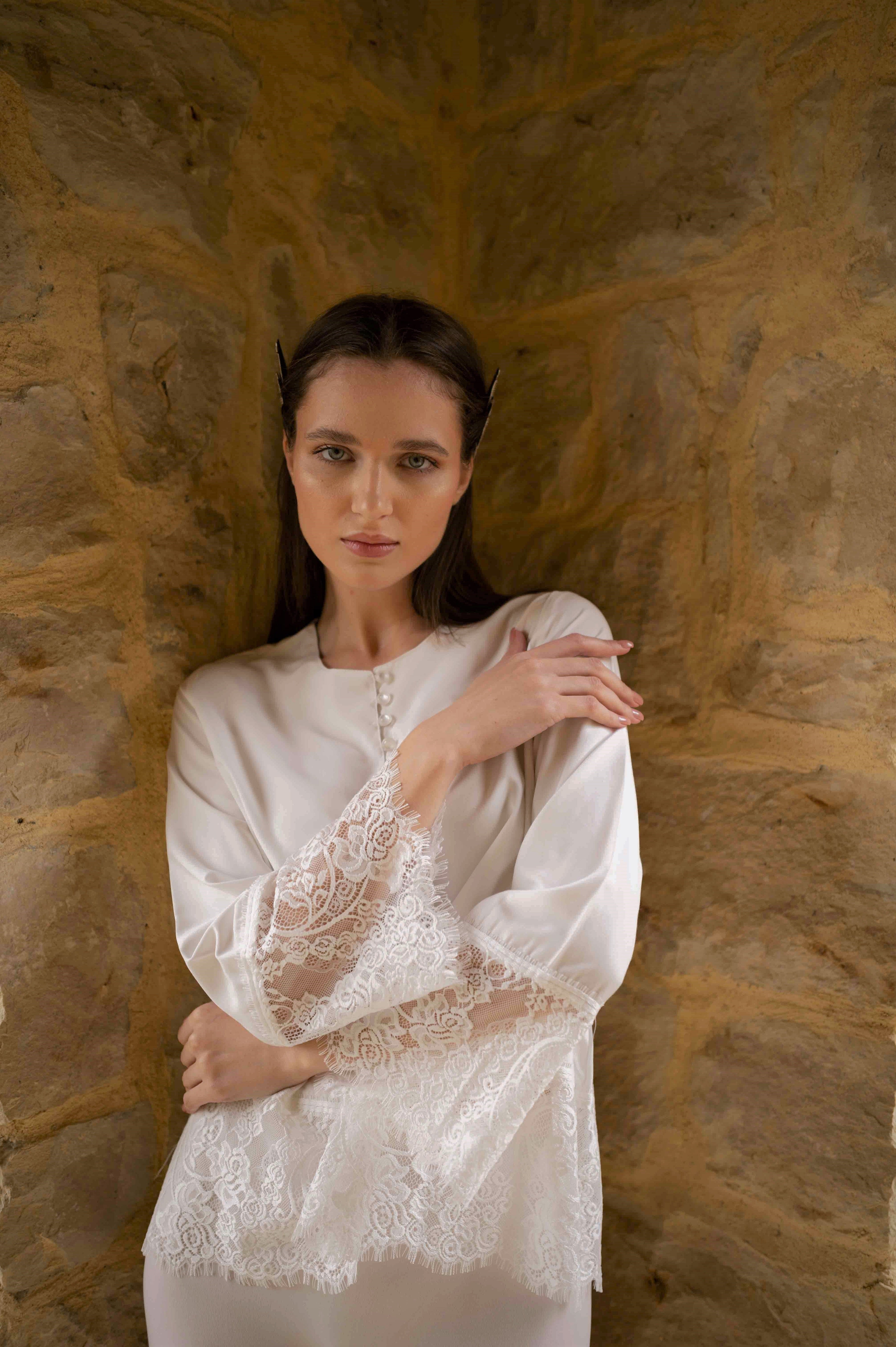 BOHIMIAN WHITE BLOUSE