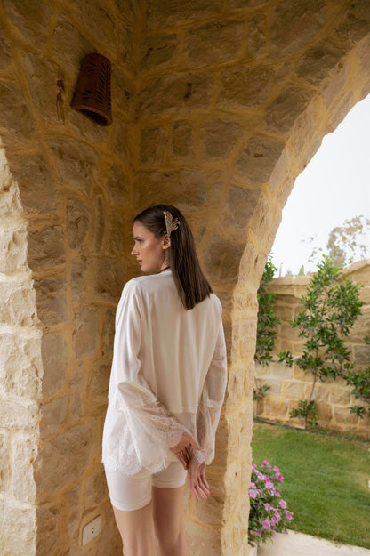 BOHIMIAN WHITE BLOUSE